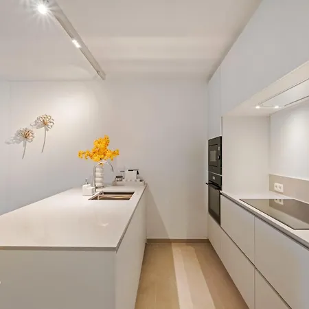 Appartement Troontesse - Stylish With Garage By The Sea Oostende