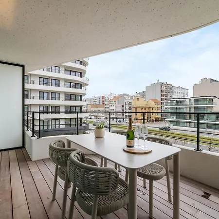 Troontesse - Stylish With Garage By The Sea Apartment Ostend