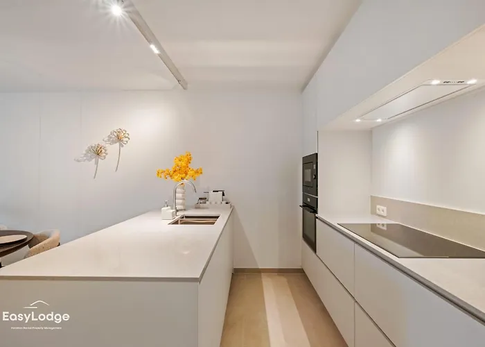 Apartment Troontesse - Stylish With Garage By The Sea Ostende