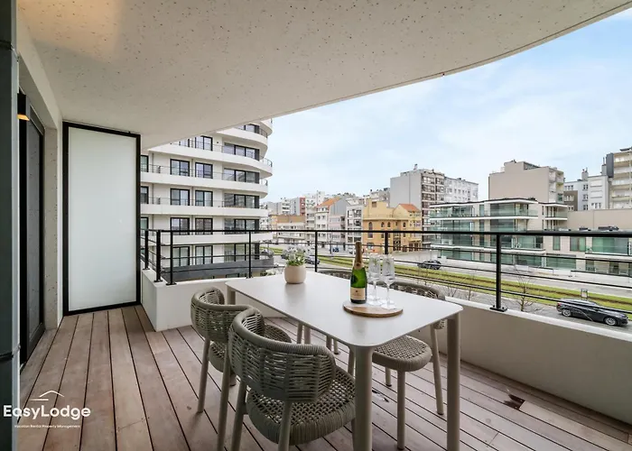 Troontesse - Stylish With Garage By The Sea Apartment Ostend